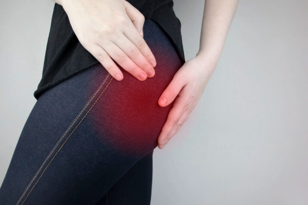 what are the causes of hip impingement